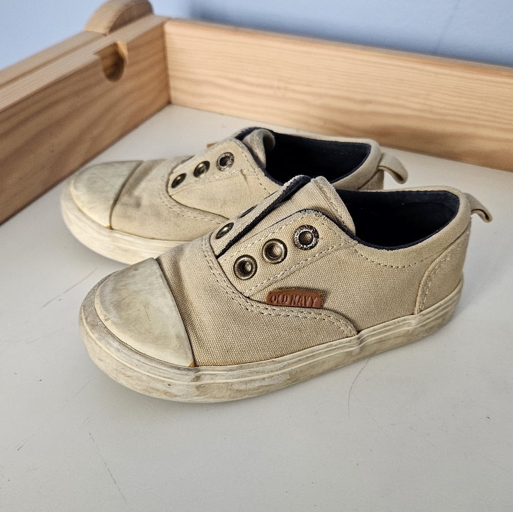 Toddler Slip-on Shoes 6